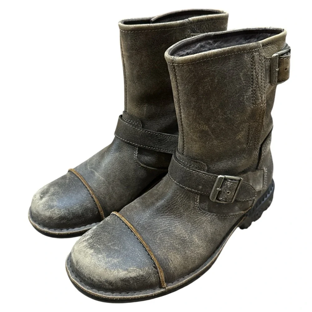 EUC - UGG Rockville Men's Biker Pull On Boots - Size 11